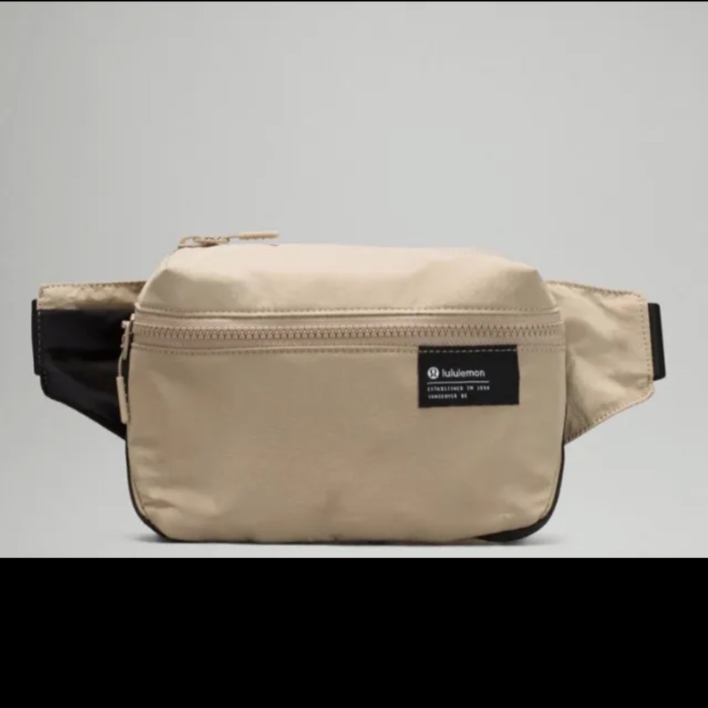 Lululemon Clean Lines Belt Bag in SOLD OUT TRENCH